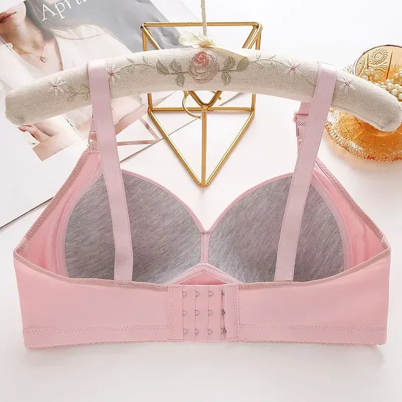 New Soft Thin Cup Glossy Fat Mm Bra Large Size No Underwire Comfortable Breathable Gathered Women's Underwear Push Up Bralette