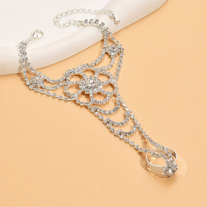 Sparkling Rhinestone Hand Mitten Bracelet, Stage Performance Hand Chain